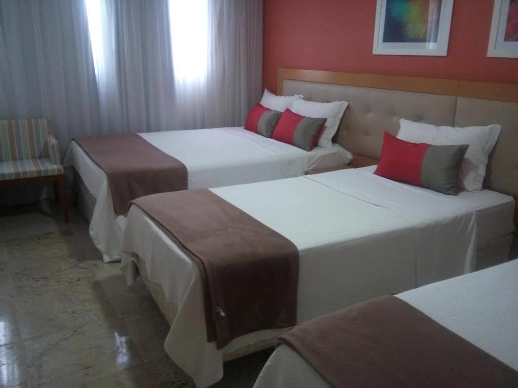 Royal Urban Macae